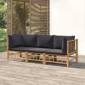Set de muebles de jardín 3 piezas bambú con cojines gris oscuro en Conjuntos de jardín | Comprar online en Foru.es
