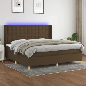 Cama box spring colchón luces LED tela marrón oscuro 200x200 cm de , Camas y somieres - Ref: Foro24-3139224, Precio: 690,79 €...