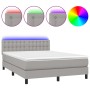 Cama box spring colchón y luces LED tela gris claro 140x200 cm de , Camas y somieres - Ref: Foro24-3133477, Precio: 429,79 €,...