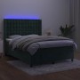 Cama box spring colchón y LED terciopelo verde oscuro 140x190cm de , Camas y somieres - Ref: Foro24-3139802, Precio: 555,51 €...
