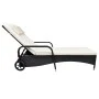 Tumbona con cojín y ruedas ratán sintético negra de vidaXL, Tumbonas - Ref: Foro24-42475, Precio: 146,47 €, Descuento: %