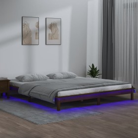 Estructura de cama con LED madera maciza marrón miel 200x200 cm de , Camas y somieres - Ref: Foro24-820629, Precio: 121,93 €,...