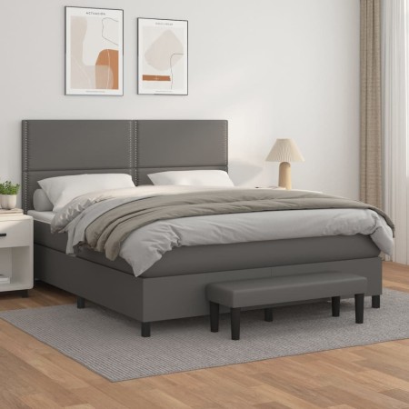 Cama box spring con colchón cuero sintético gris 180x200 cm de , Camas y somieres - Ref: Foro24-3137621, Precio: 644,92 €, De...