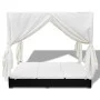 Tumbona con cortinas de ratán sintético negro de vidaXL, Camas para exteriores - Ref: Foro24-42948, Precio: 507,23 €, Descuen...