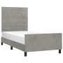 Estructura de cama con cabecero terciopelo gris claro 90x190 cm de , Camas y somieres - Ref: Foro24-3125788, Precio: 135,19 €...