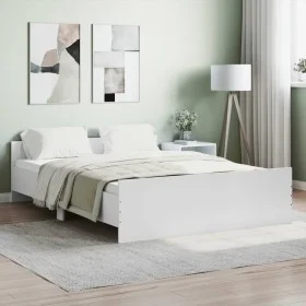 Estructura de cama con cabecero piecero blanco 135x190 cm de , Camas y somieres - Ref: Foro24-3203789, Precio: 114,35 €, Desc...