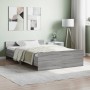 Estructura de cama con cabecero piecero gris Sonoma 120x190 cm de , Camas y somieres - Ref: Foro24-3203780, Precio: 150,51 €,...