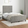 Estructura de cama con cabecero terciopelo gris claro 120x200cm de , Camas y somieres - Ref: Foro24-3125806, Precio: 156,71 €...