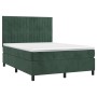 Cama box spring colchón y LED terciopelo verde oscuro 140x200cm de , Camas y somieres - Ref: Foro24-3136248, Precio: 498,82 €...