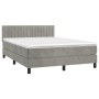 Cama box spring colchón y LED terciopelo gris claro 140x200 cm de , Camas y somieres - Ref: Foro24-3134525, Precio: 464,40 €,...