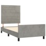 Estructura de cama con cabecero terciopelo gris claro 80x200 cm de , Camas y somieres - Ref: Foro24-3125782, Precio: 148,38 €...