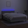 Cama box spring colchón y luces LED tela gris claro 140x190 cm de , Camas y somieres - Ref: Foro24-3133309, Precio: 464,45 €,...