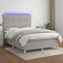 Cama box spring colchón y luces LED tela gris claro 140x200 cm de , Camas y somieres - Ref: Foro24-3135597, Precio: 509,81 €,...