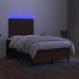 Cama box spring con colchón y LED tela marrón oscuro 120x200 cm de , Camas y somieres - Ref: Foro24-3134864, Precio: 420,84 €...