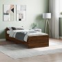 Estructura de cama madera de ingeniería marrón roble 75x190 cm de , Camas y somieres - Ref: Foro24-835952, Precio: 66,83 €, D...