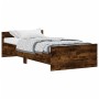 Estructura de cama madera de ingeniería roble humo 100x200 cm de , Camas y somieres - Ref: Foro24-835936, Precio: 77,23 €, De...