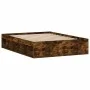 Estructura de cama de matrimonio roble ahumado 135x190 cm de vidaXL, Camas y somieres - Ref: Foro24-3203912, Precio: 136,38 €...