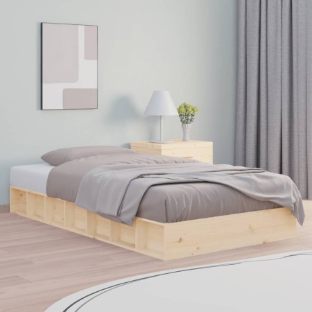 Estructura de cama doble pequeña de madera maciza 120x190 cm de , Camas y somieres - Ref: Foro24-820706, Precio: 121,01 €, De...