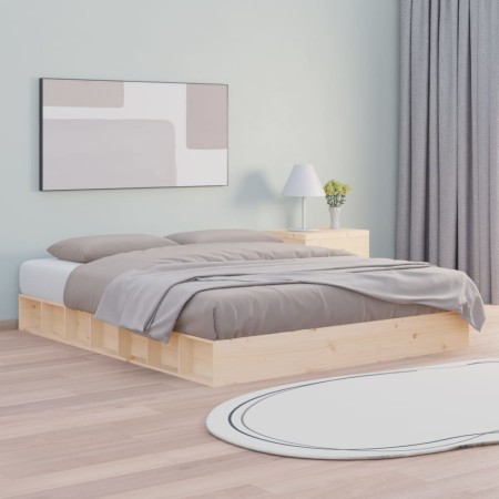 Estructura de cama de madera maciza 200x200 cm de , Camas y somieres - Ref: Foro24-820656, Precio: 158,53 €, Descuento: %