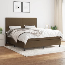 Cama box spring con colchón tela marrón oscuro 180x200 cm de , Camas y somieres - Ref: Foro24-3141636, Precio: 597,28 €, Desc...