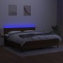 Cama box spring con colchón LED tela marrón oscuro 180x200 cm de , Camas y somieres - Ref: Foro24-3133016, Precio: 538,50 €, ...