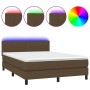 Cama box spring colchón luces LED tela marrón oscuro 140x190 cm de , Camas y somieres - Ref: Foro24-3133312, Precio: 438,82 €...
