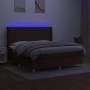 Cama box spring colchón luces LED tela marrón oscuro 180x200cm de , Camas y somieres - Ref: Foro24-3139056, Precio: 626,51 €,...