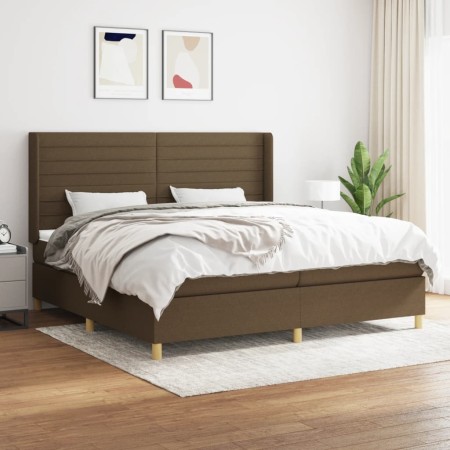 Cama box spring con colchón tela marrón oscuro 200x200 cm de , Camas y somieres - Ref: Foro24-3132100, Precio: 674,79 €, Desc...