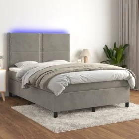 Cama box spring colchón y LED terciopelo gris claro 140x200 cm de , Camas y somieres - Ref: Foro24-3136065, Precio: 469,32 €,...