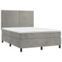 Cama box spring colchón y LED terciopelo gris claro 140x200 cm de , Camas y somieres - Ref: Foro24-3136065, Precio: 476,32 €,...