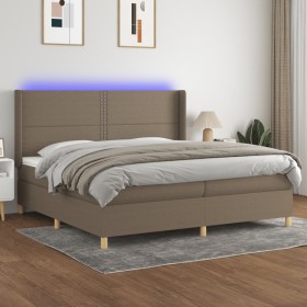 Cama box spring colchón y luces LED tela gris taupe 200x200 cm de , Camas y somieres - Ref: Foro24-3138825, Precio: 714,43 €,...