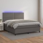 Cama box spring colchón y LED cuero sintético gris 140x190 cm de , Camas y somieres - Ref: Foro24-3135883, Precio: 501,70 €, ...