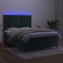 Cama box spring colchón y LED terciopelo verde oscuro 140x200cm de , Camas y somieres - Ref: Foro24-3136068, Precio: 477,57 €...