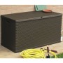 Caja de almacenamiento de jardín marrón ratán PP 120x56x63 cm de vidaXL, Cajas de almacenaje para exteriores - Ref: Foro24-43...
