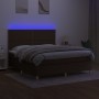 Cama box spring colchón luces LED tela marrón oscuro 160x200cm de , Camas y somieres - Ref: Foro24-3135368, Precio: 501,93 €,...