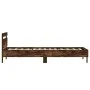 Cama con cabecero madera de ingeniería roble ahumado 90x190 cm de , Camas y somieres - Ref: Foro24-838565, Precio: 80,15 €, D...