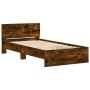 Cama con cabecero madera de ingeniería roble ahumado 100x200 cm de , Camas y somieres - Ref: Foro24-838621, Precio: 197,46 €,...