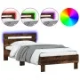 Estructura de cama cabecero luces LED roble ahumado 90x190 cm de , Camas y somieres - Ref: Foro24-838747, Precio: 87,11 €, De...
