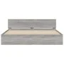Estructura de cama con cabecero gris Sonoma 160x200 cm de , Camas y somieres - Ref: Foro24-3207474, Precio: 170,77 €, Descuen...