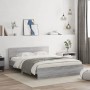 Estructura de cama con cabecero gris Sonoma 150x200 cm de , Camas y somieres - Ref: Foro24-3207481, Precio: 169,62 €, Descuen...