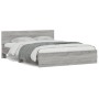 Estructura de cama con cabecero gris Sonoma 150x200 cm de , Camas y somieres - Ref: Foro24-3207481, Precio: 169,62 €, Descuen...