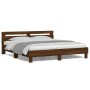 Estructura de cama cabecero y luces LED marrón roble 160x200 cm de , Camas y somieres - Ref: Foro24-3207538, Precio: 177,27 €...