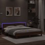 Estructura de cama cabecero y luces LED marrón roble 160x200 cm de , Camas y somieres - Ref: Foro24-3207538, Precio: 177,27 €...
