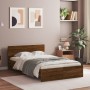 Estructura de cama con cabecero marrón roble 120x190 cm de , Camas y somieres - Ref: Foro24-3207517, Precio: 169,22 €, Descue...