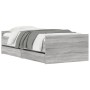 Estructura de cama con cajones gris Sonoma 90x200 cm de , Camas y somieres - Ref: Foro24-3207376, Precio: 174,02 €, Descuento: %