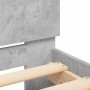 Estructura de cama con cabecero gris hormigón 160x200 cm de , Camas y somieres - Ref: Foro24-3207472, Precio: 178,83 €, Descu...