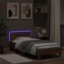 Estructura de cama cabecero luces LED marrón roble 90x190 cm de , Camas y somieres - Ref: Foro24-838749, Precio: 90,56 €, Des...