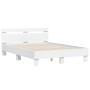 Estructura de cama con cabecero y luces LED blanco 120x200 cm de , Camas y somieres - Ref: Foro24-3207553, Precio: 195,91 €, ...
