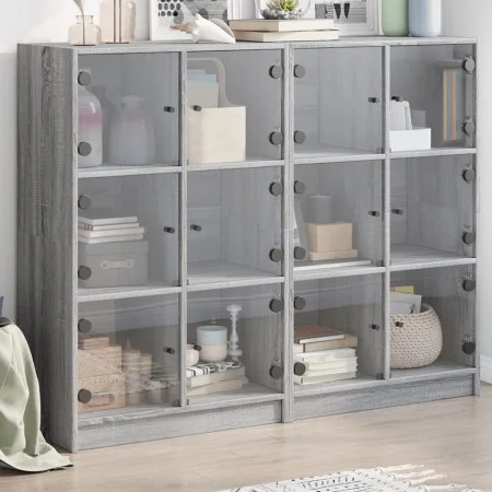 Estantería con puertas madera gris Sonoma 136x37x109 cm de , Librerías y estanterías - Ref: Foro24-3206515, Precio: 226,84 €,...
