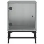 Mesita de noche con puerta de vidrio gris Sonoma 35x37x50 cm de , Mesitas de noche - Ref: Foro24-836528, Precio: 28,00 €, Des...